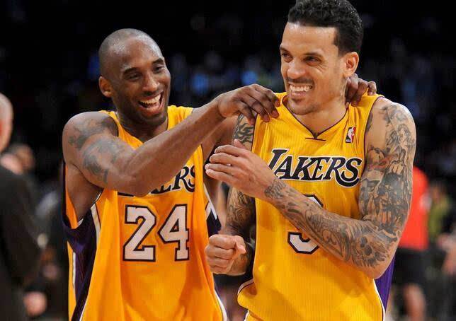 科比和巴爷后来成了队友