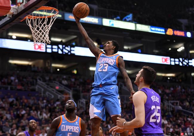 快船拿到三连胜