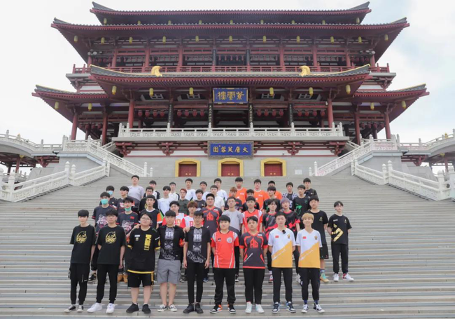 选手参观西安景区