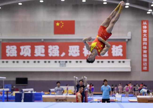 6月26日，国家体操队进行亚运会体操项目选拔测验，新华社记者张晨霖摄