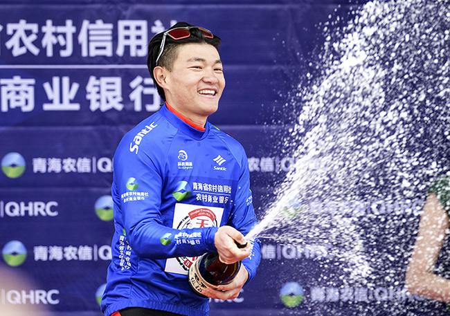 李自森前两赛段获得亚洲最佳车手