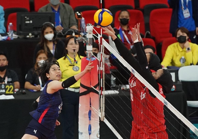 日本女排3-1胜伊朗女排晋级4强