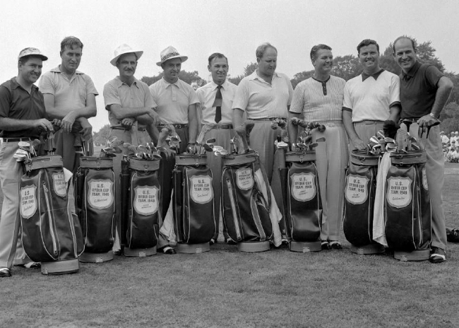 侯根1949年领队参加莱德杯比赛(Golf Digest)