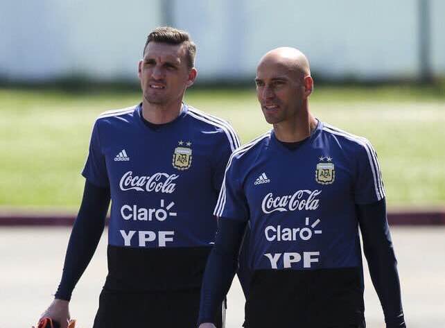 阿根廷开始练点球