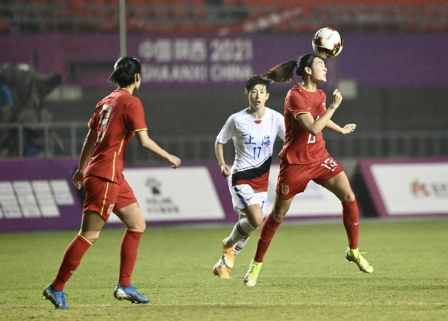 中国女足联合队踢的是球还是人情世故 体坛快讯 中国女足联合队踢的是球还是人情世故 体坛快讯