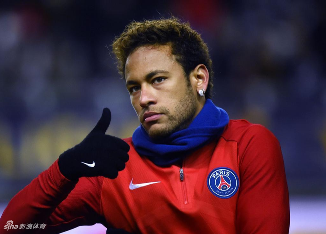 内马尔确认留守大巴黎