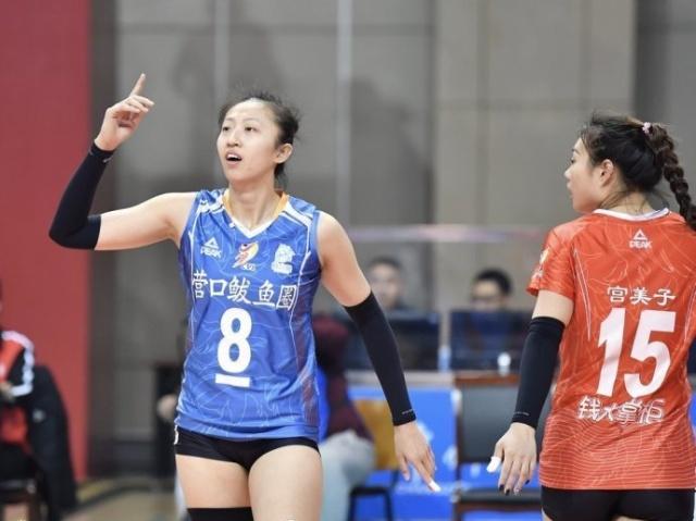 丁霞所在的辽宁女排负于江苏