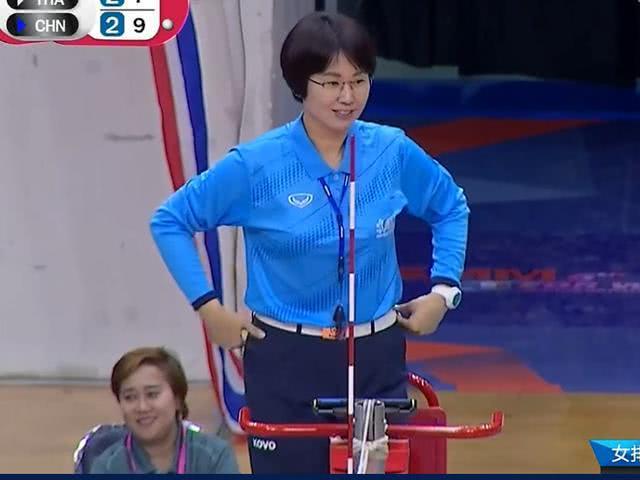 韩国美女裁判