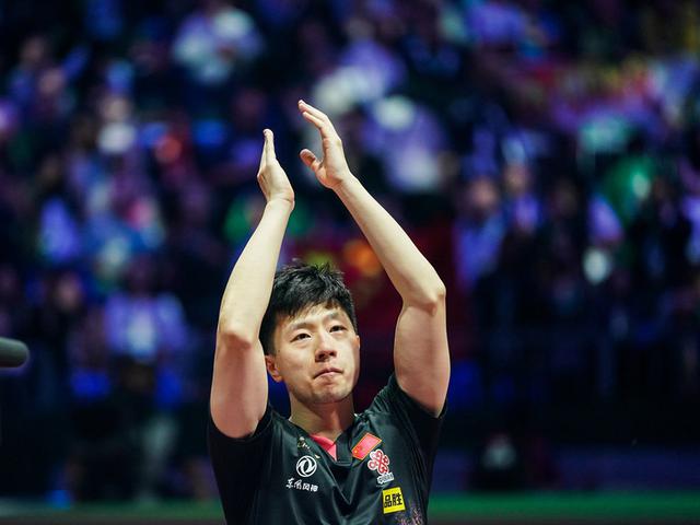 马龙赢得世乒赛男单三连冠