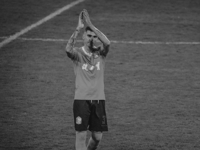 前皇马名将雷耶斯车祸去世