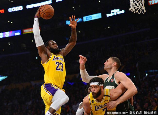湖人重返季后赛！