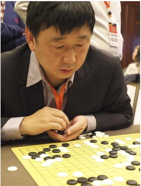 俞斌：柯洁仍有上升空间 棋坛格局或有所改变_棋牌_新浪竞技风暴_新浪网