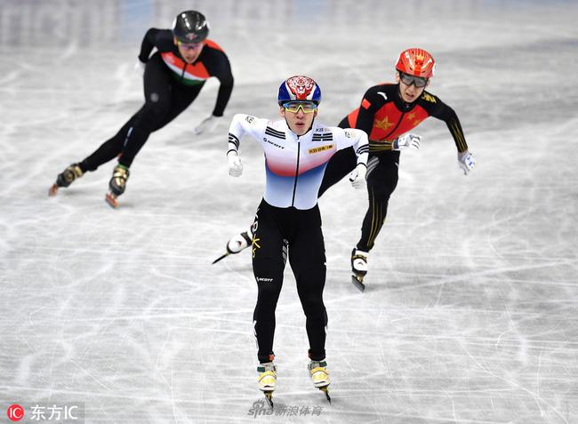 5000米接力比赛瞬间