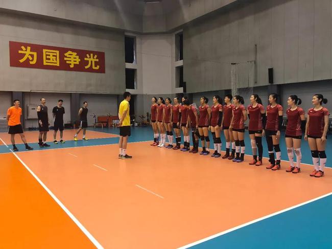 中国女排在北京的最后一练