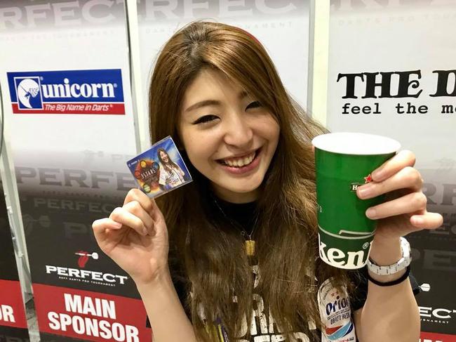 7区藤野 裕加里,今野 明穂两位强手(都是小组赛全胜第1)晋级过程中被