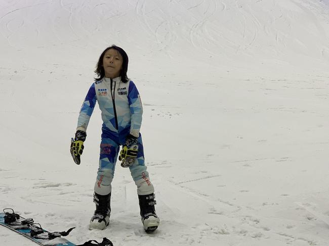 滑雪是孩子最好教育方式 新浪杯哈尔滨站青少年组收官_冰雪-滑雪赛事_新浪竞技风暴_新浪网