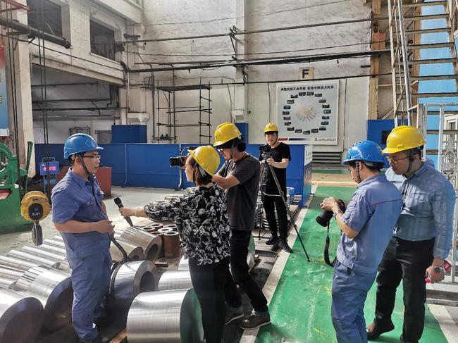 奔跑中国圆满落幕:用镜头将马拉松带向全中国