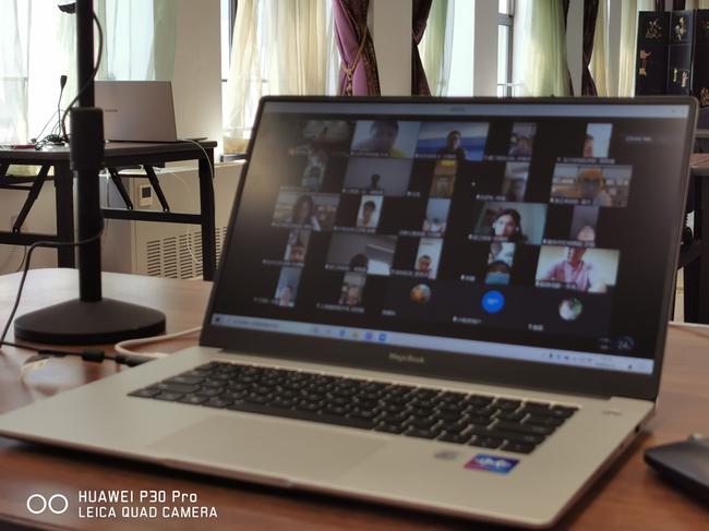 男女围甲抽签仪式正式举行 载入围棋史册的特殊