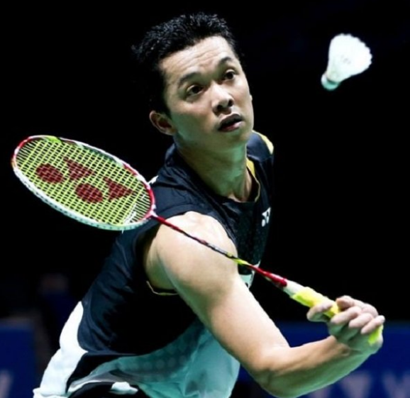 卷入贪腐丑闻陶菲克出庭作证否认转移现金赃款