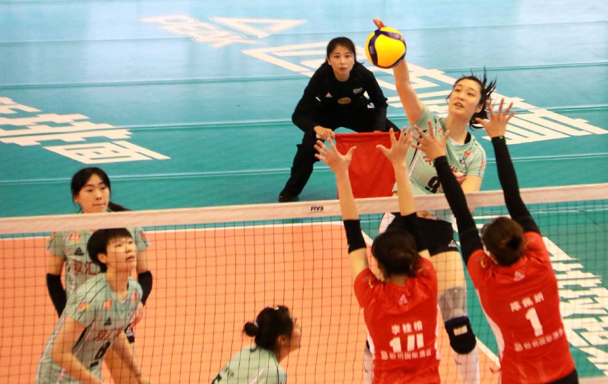 20232024中国女排超级联赛第二十二轮第152场河南队主场3比0胜广东队