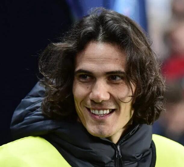 足球新闻 > 正文 不过,引进卡瓦尼可能只是曼联的一厢情愿 咁吢,据