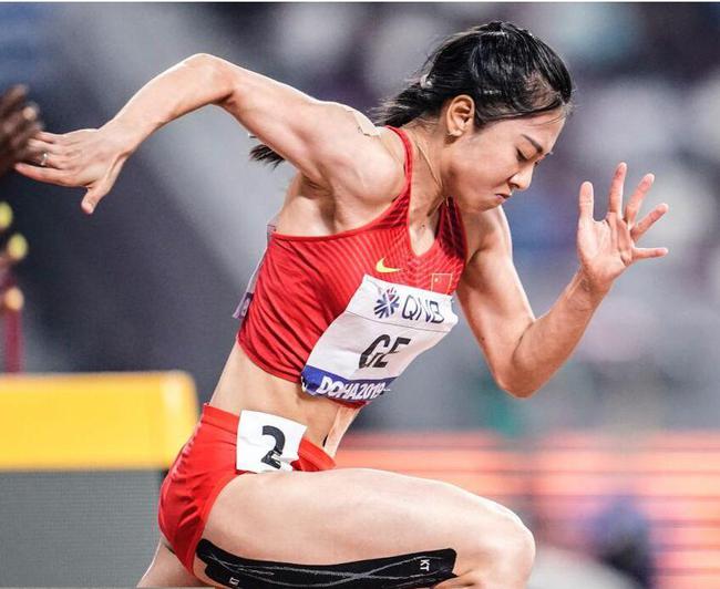 全锦赛葛曼棋200米夺冠创今年最佳 包揽短跑双金_田径_新浪竞技风暴