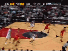 姚明也曾有一样的经典镜头