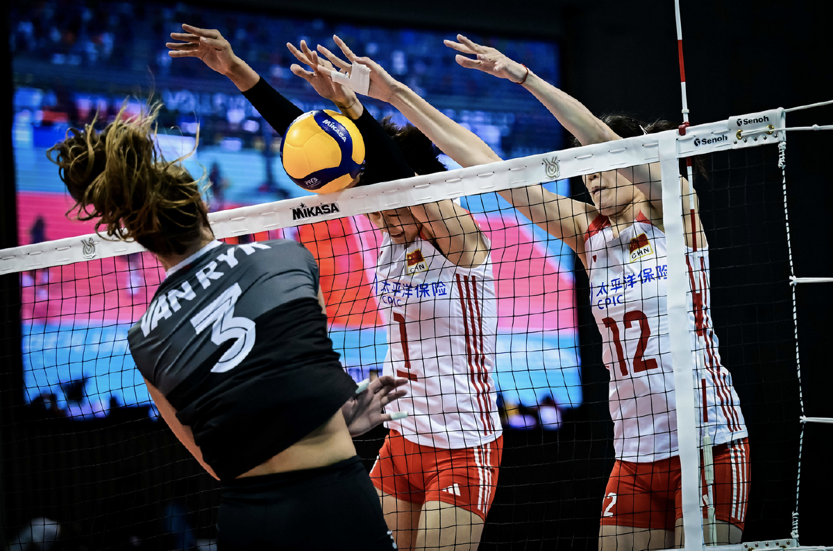 巴黎奥运会女排资格赛中国队2比3负于加拿大队