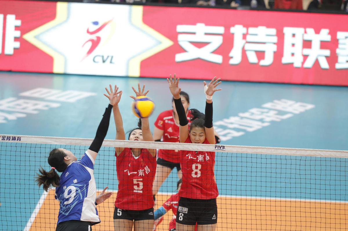 女排比赛八一vs上海,女排八强赛上海与北京比赛电视直播