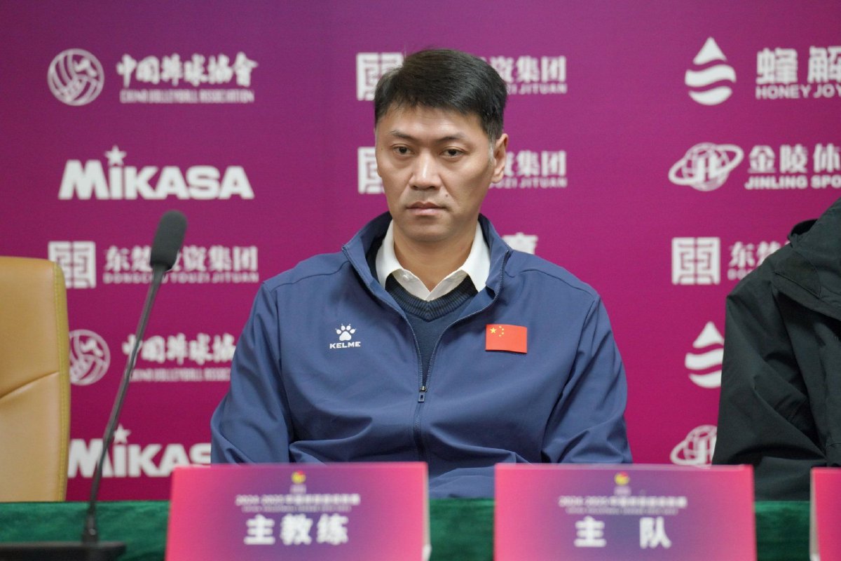 湖北男排3比0胜云南男排 周丹:希望队员继续努力把训练做好-中国排球协会官网网站