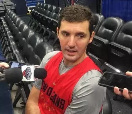 剃了胡子就爆发的米罗蒂奇