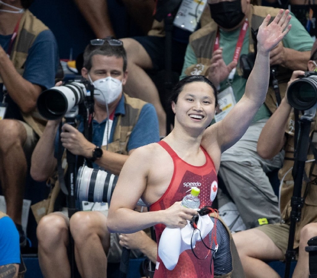 加拿大华裔游泳名将麦基-麦克尼尔,宣布自己在3月份时遭遇肘部骨折,从