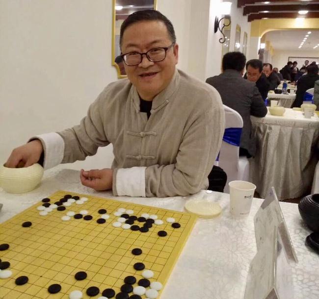 天道棋友会秘书长、知名导演彭军