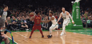 塔图姆抢断反击暴扣