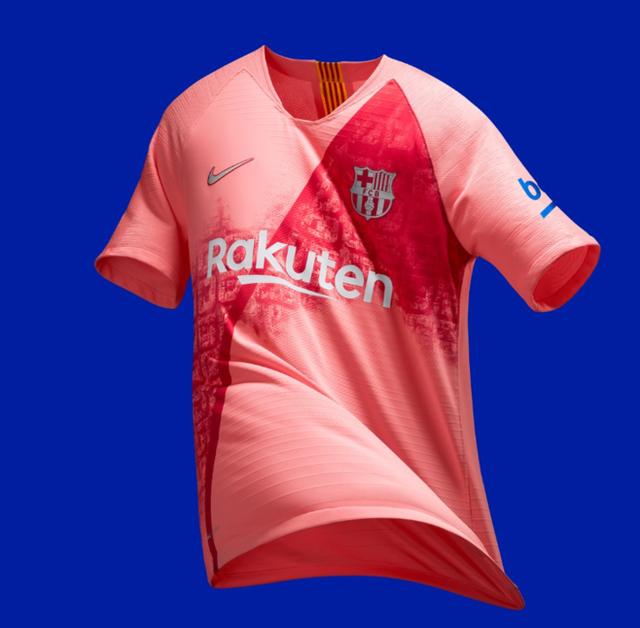 巴萨公布第3球衣浅粉色致敬当地著名街道