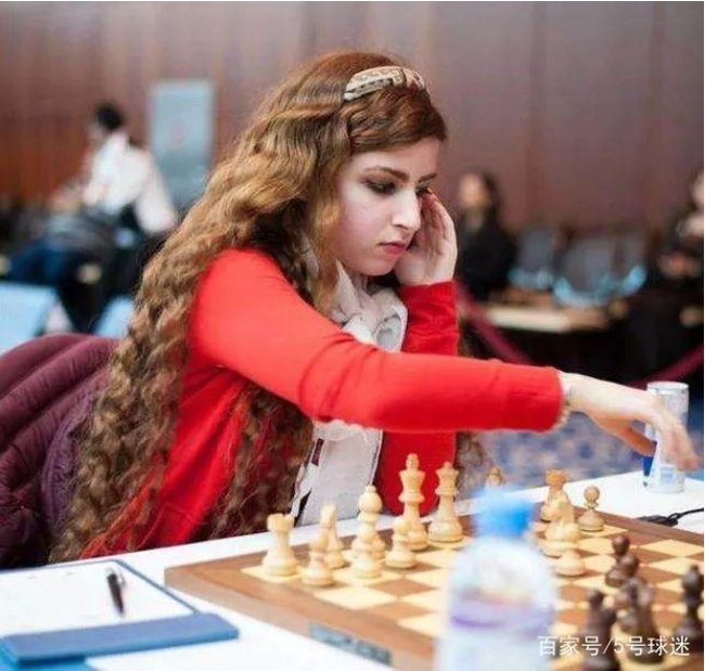 美女棋手