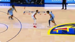 莫兰特突破上篮