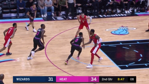 韦德打进2019年首球