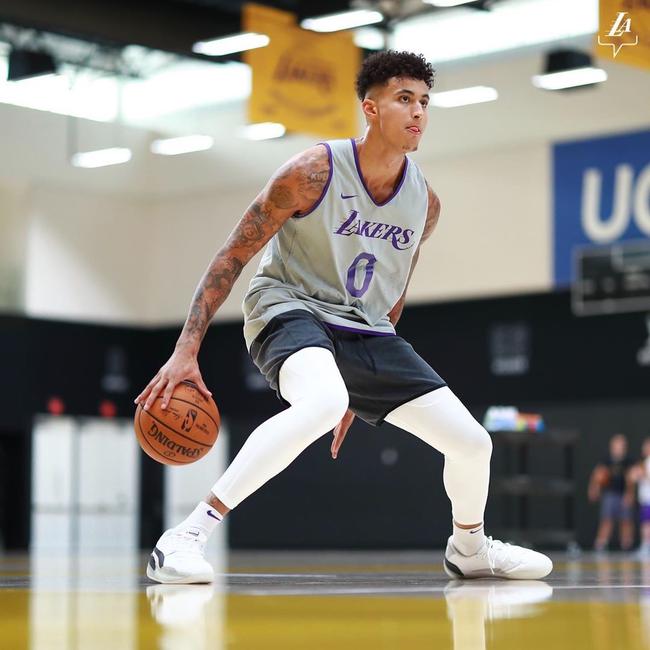 湖人主帅确定库兹马今日复出!但有限时令