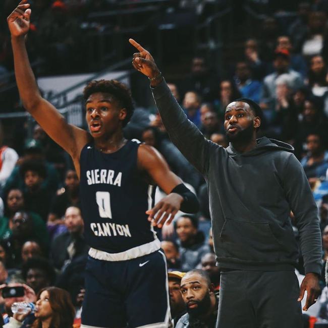 詹姆斯今日观战布朗尼