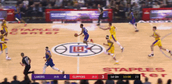 布拉德利追身三分