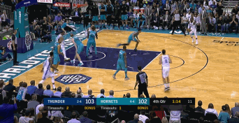 施劳德关键三分