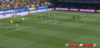 武磊这身体对抗能力还得加强