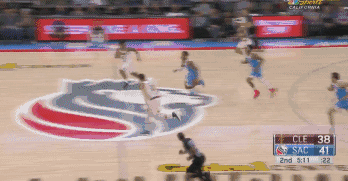 希尔德追身三分！