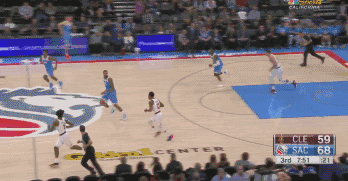 南斯反击滑翔战斧