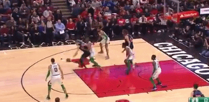 马尔卡宁翻身跳投