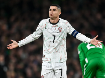 足彩彩果：葡萄牙造8倍冷負