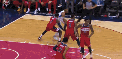 威少单打沃尔得手