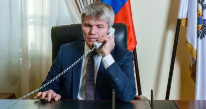 俄罗斯体育部长科洛布科夫