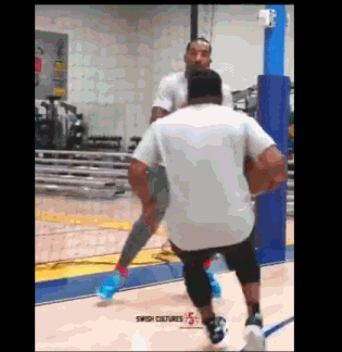 【影片】一天兩練,JR正努力復出!詹姆斯昔日御用帶刀侍衛,湖人真要選他?-黑特籃球-NBA新聞影音圖片分享社區